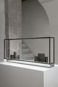 Edmund De Waal, exposition Espace Muraille 2017, © Edmund de Waal. Courtesy Gagosian. Photo: Mike Bruce