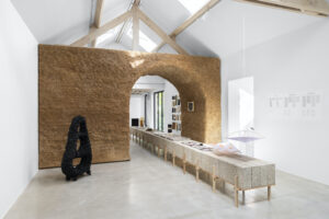 Vue de l'exposition Regenerative Futures © Hugard & Vanoverschelde