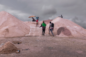 Sur les traces du sel rose