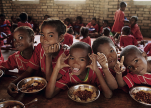 Eleves soutenus par l’association Aze a Madagascar © Mai Lucas