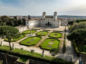 Vue aérienne de la Villa Médicis © M3 Studio_villa_medici