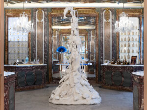 Guerlain, exposition En plein coeur, vues in situ © Max vm -2